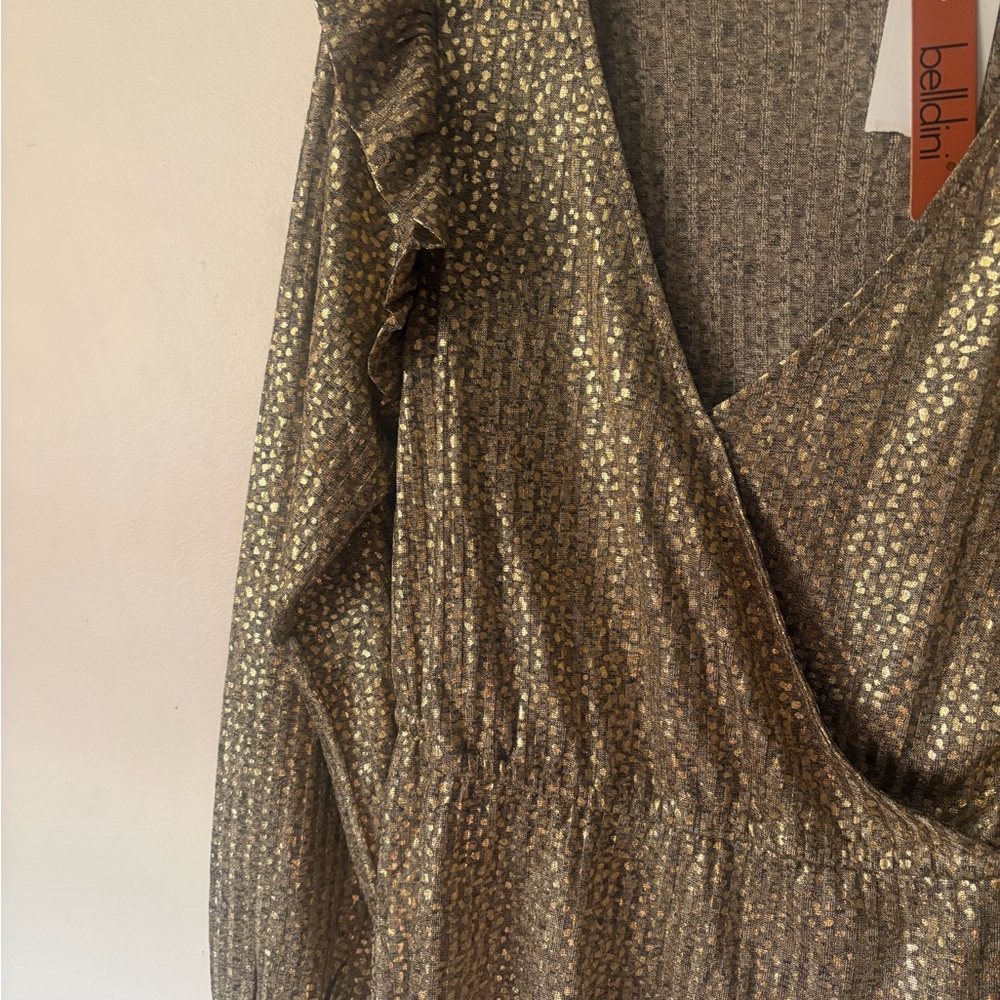 Metallic Blouse - Picture 2 of 7